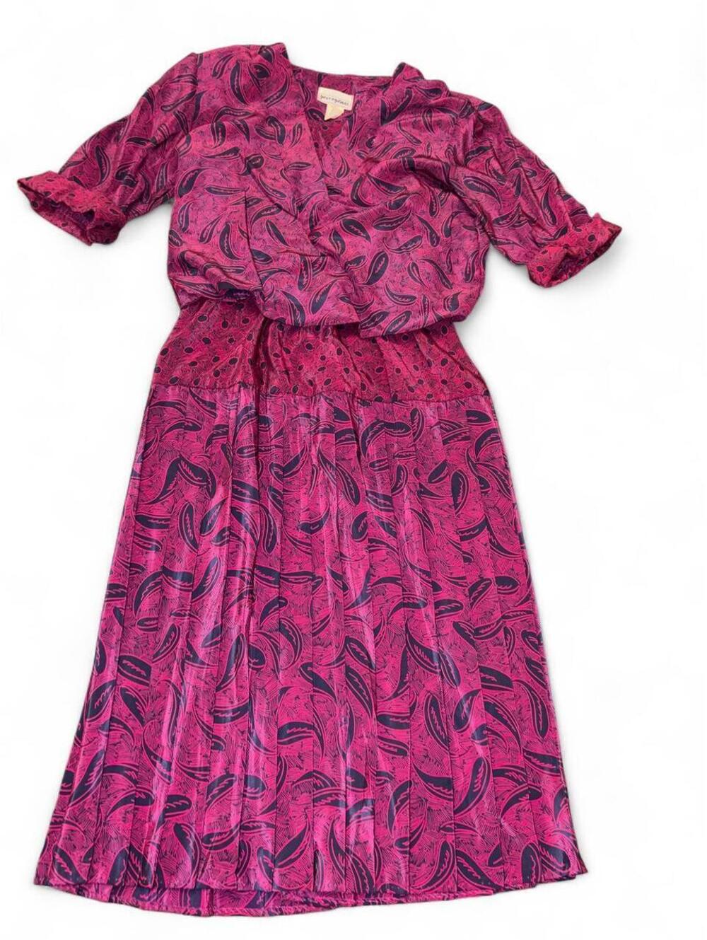 Vintage Perceptions Pleated Midi Dress - Size 10 Magenta & Navy Leaf Print